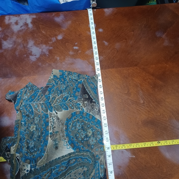 Sheer Suzanne's Longsleeved Paisley Blouse Size Large - Picture 8 of 8